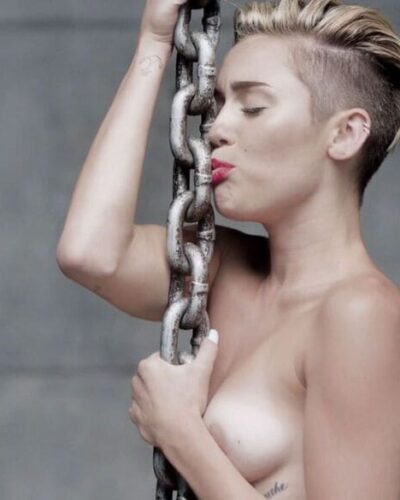 Слив Майли Сайрус (Miley Cyrus)
